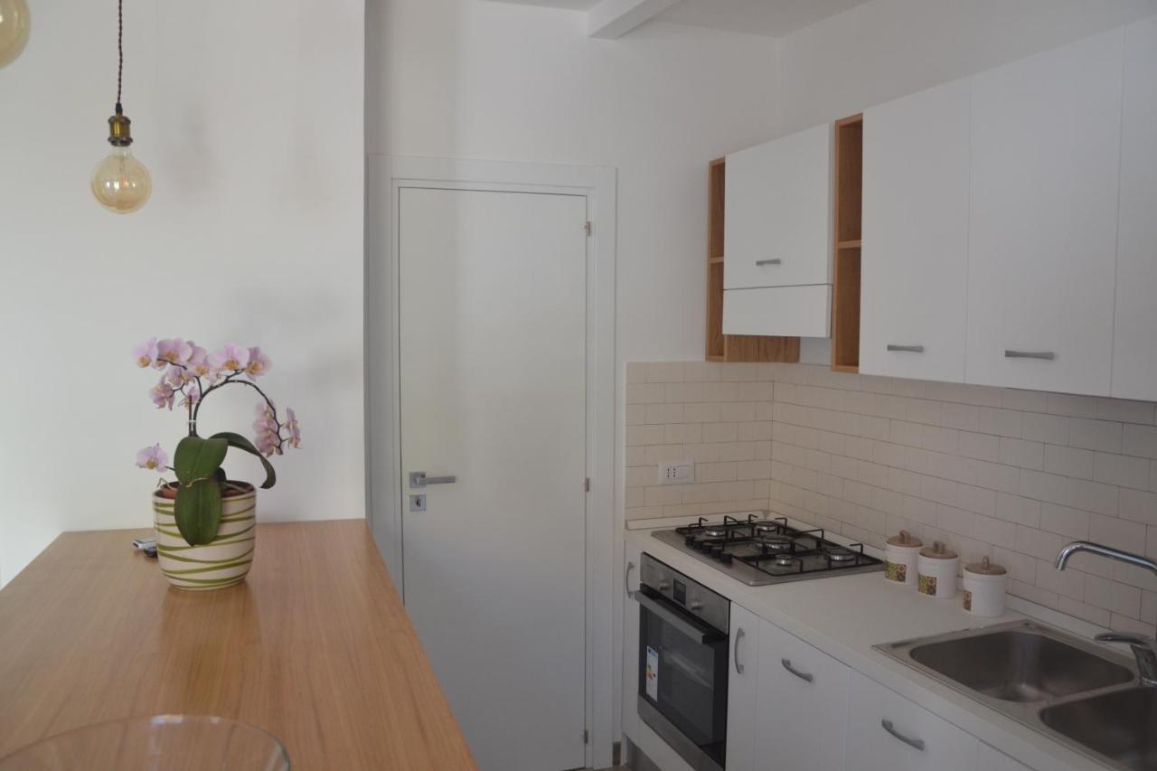Apartmán Lungomare 2 Procida Exteriér fotografie